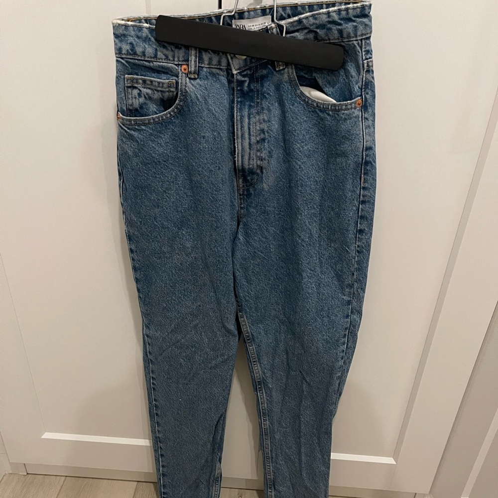 Zara mom jeans size 4